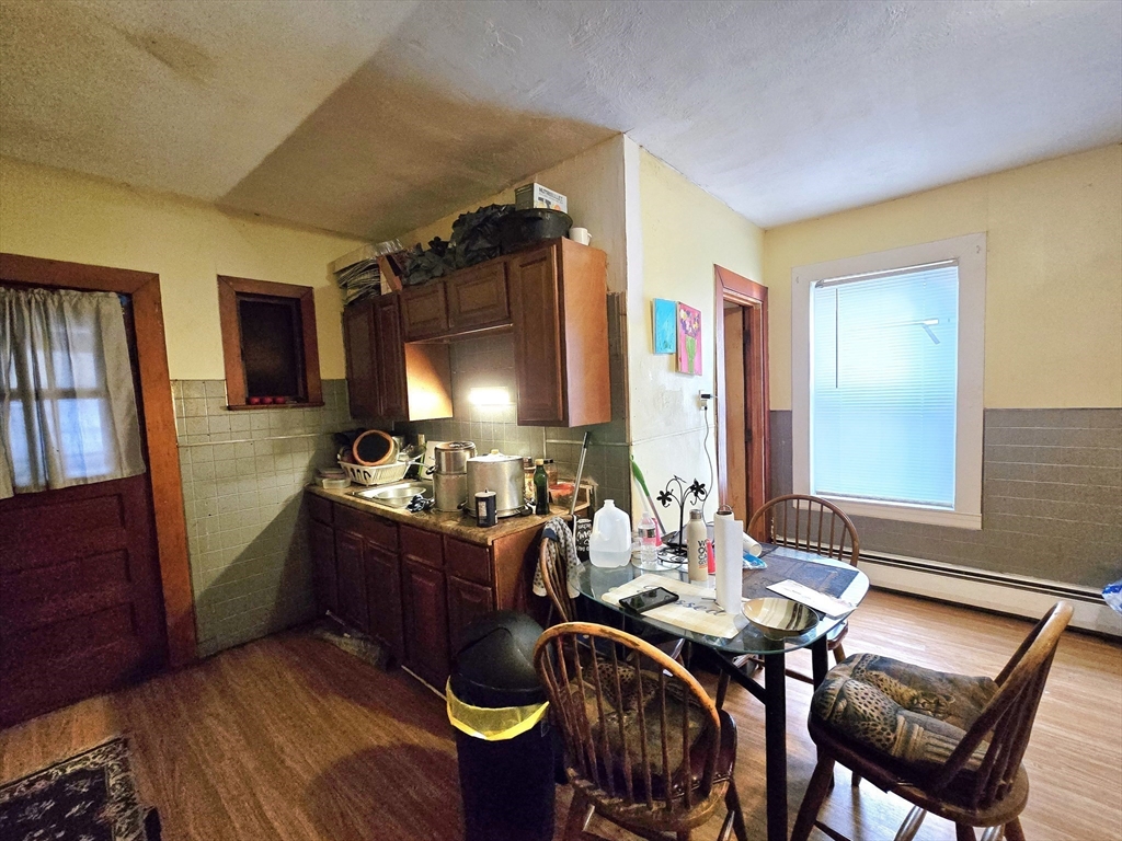 29 Cambridge Street Worcester, MA 01603 - Photo 7 of 38