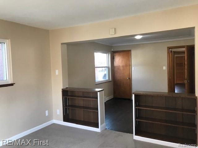 4161 Cadieux Road Detroit, MI 48224 - Photo 13 of 55