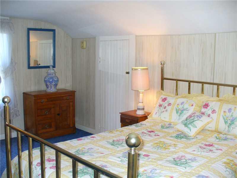 370 Whiskeag Road Bath, ME 04530 - Photo 14 of 25 Bedroom.
