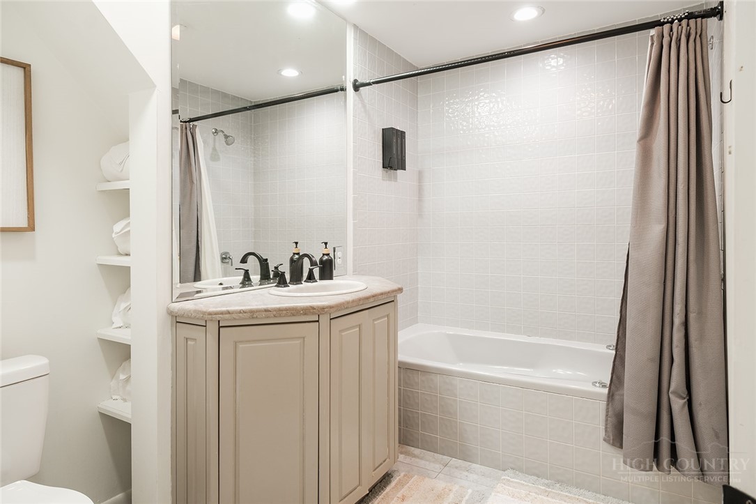 193 Riverview Road Boone, NC 28607 - Photo 38 of 46 Gallery Image 38