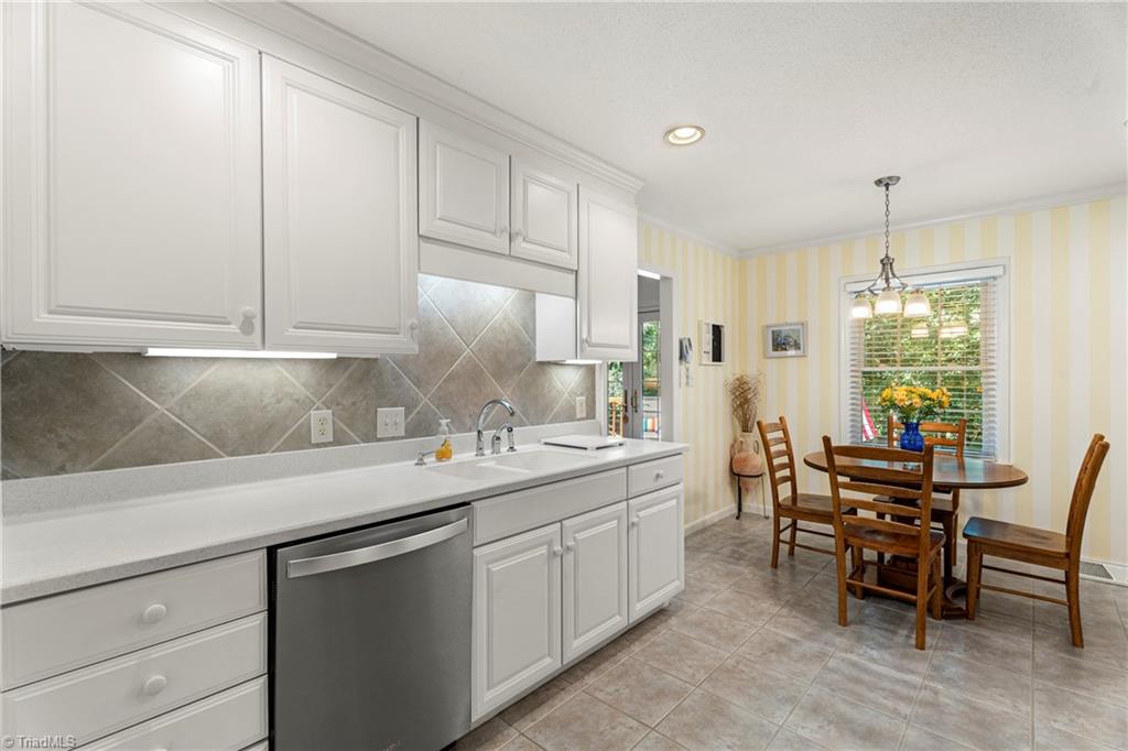 4967 Rex Road Winston-Salem, NC 27107 - Photo 17 of 43 Gallery Image 17