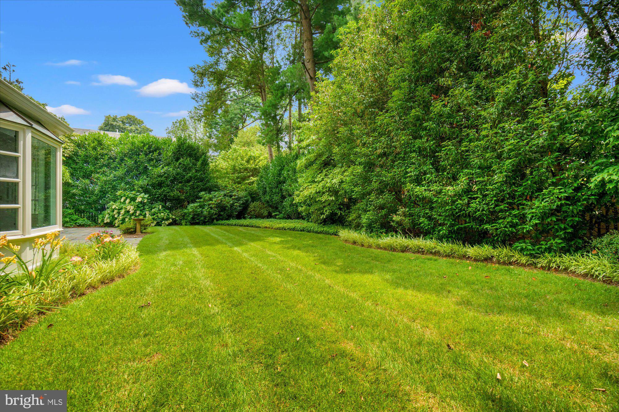 5016 Scarsdale Road Bethesda, MD 20816 - Photo 33 of 37 Perfect for playing soccer or tossing a football