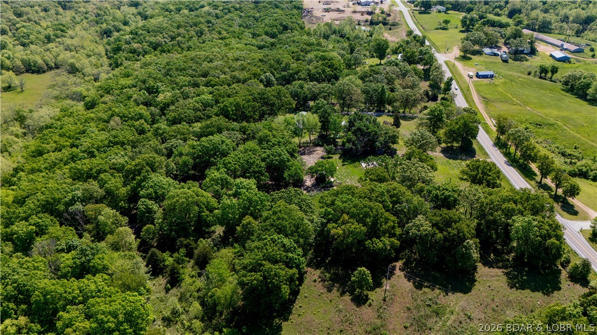 30835 Southwest State Rte 7 Edwards, MO 65326 - Photo 9 of 18