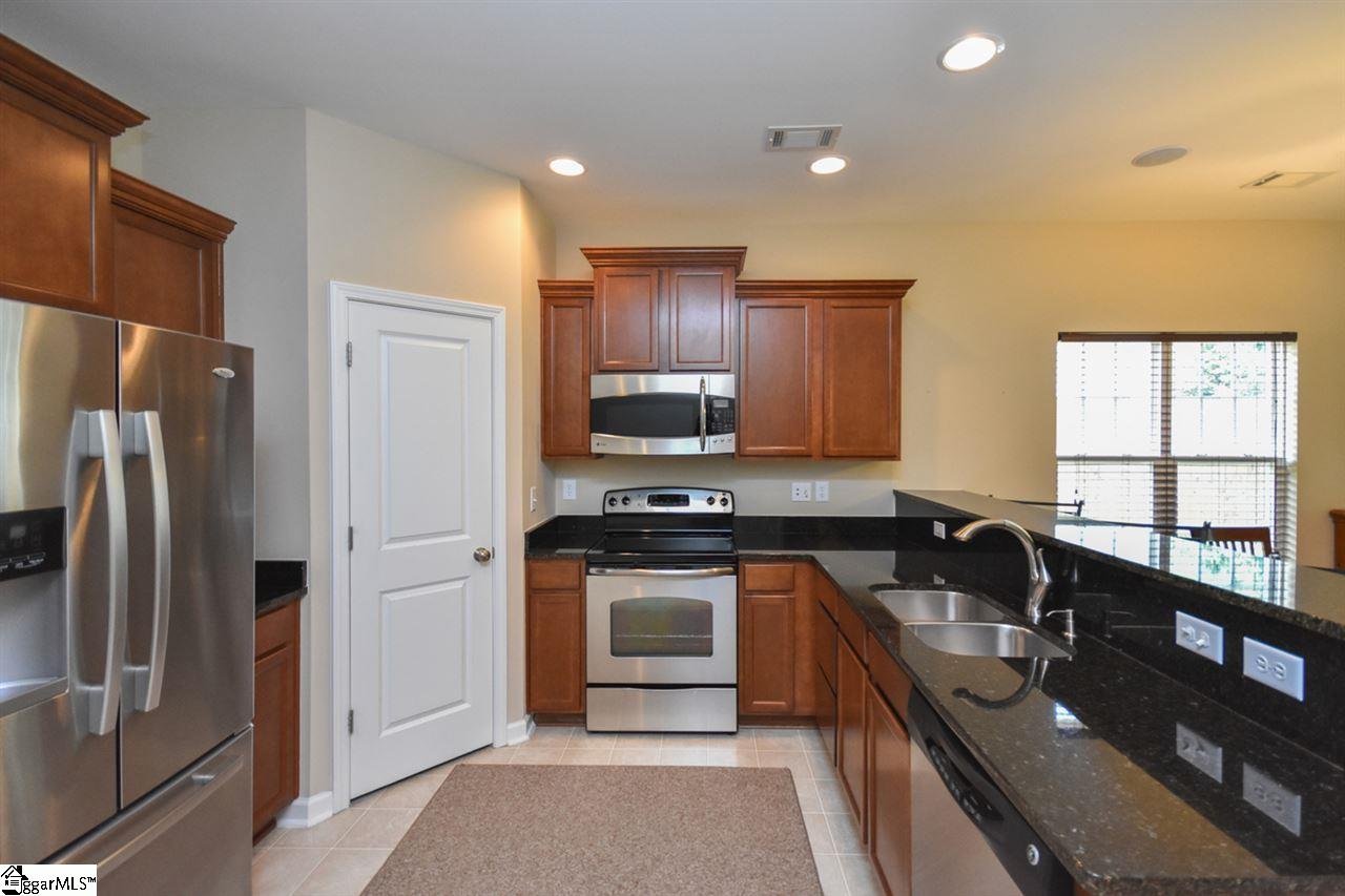 310 Rivers Edge Circle Simpsonville, SC 29680 - Photo 6 of 27