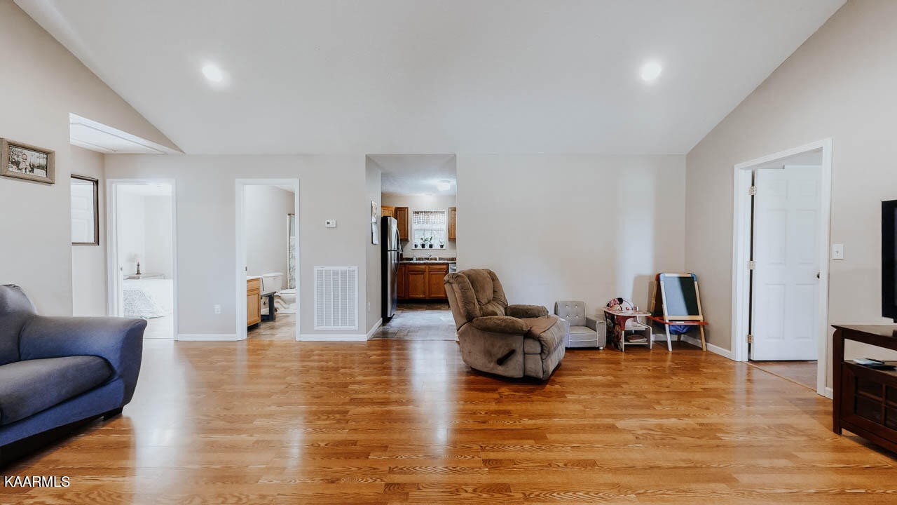 489 Stoutown Road Blaine, TN 37709 - Photo 4 of 47 Gallery Image 4
