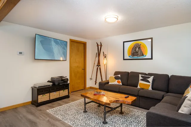 $825,000 | 53 Colony Club Road, Unit F29, Killington, VT 05751