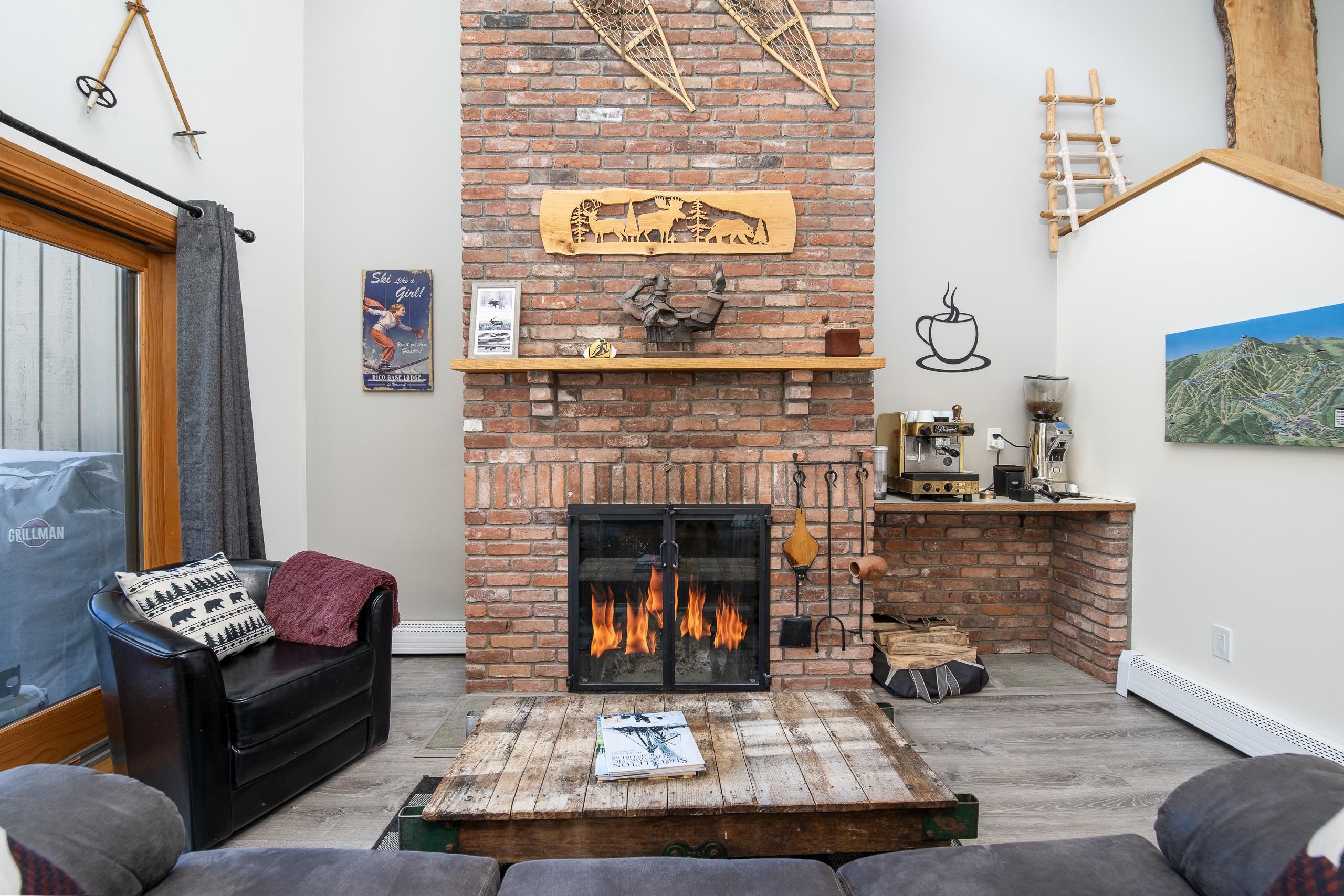 53 Colony Club Road, Unit F29 Killington, VT 05751 - Photo 4 of 25