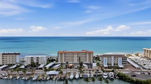 $675,000 | 1150 Tarpon Center Drive, Unit 3D, Venice, FL 34285
