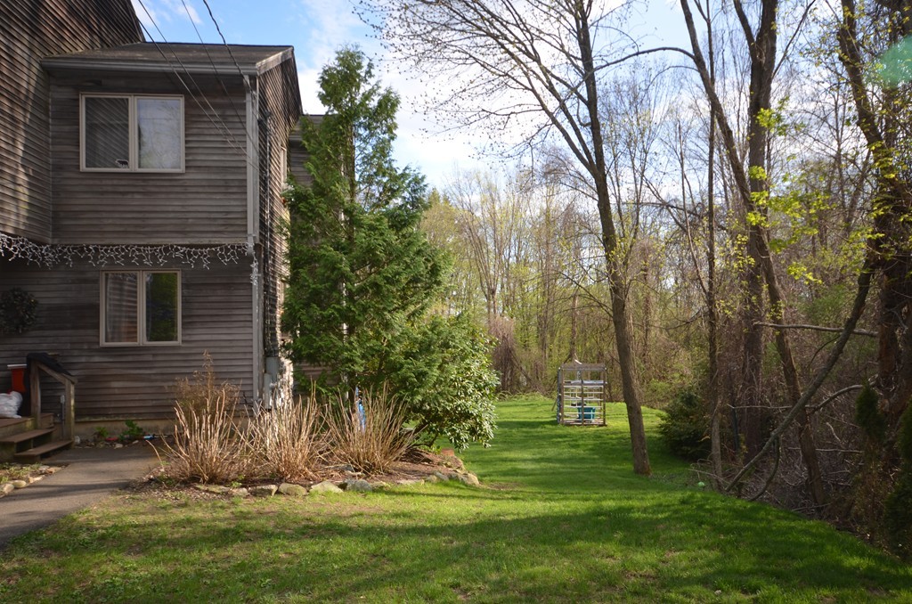 87-a Depot Road Leverett, MA 01054 - Photo 17 of 18
