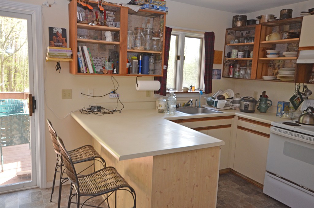 87-a Depot Road Leverett, MA 01054 - Photo 9 of 18