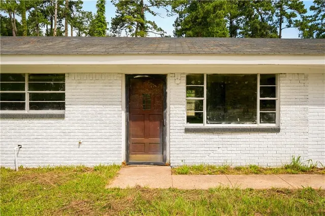 $194,000 | 107 Cardinal Loop Road, Marksville, LA 71351