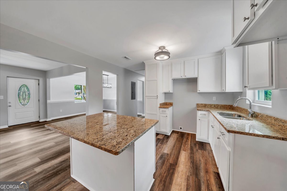 203 Zenith Street Dublin, GA 31021 - Photo 13 of 46