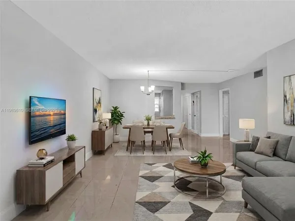 $2,000 | 1770 Northeast 191st Street, Unit 5001, Miami, FL 33179