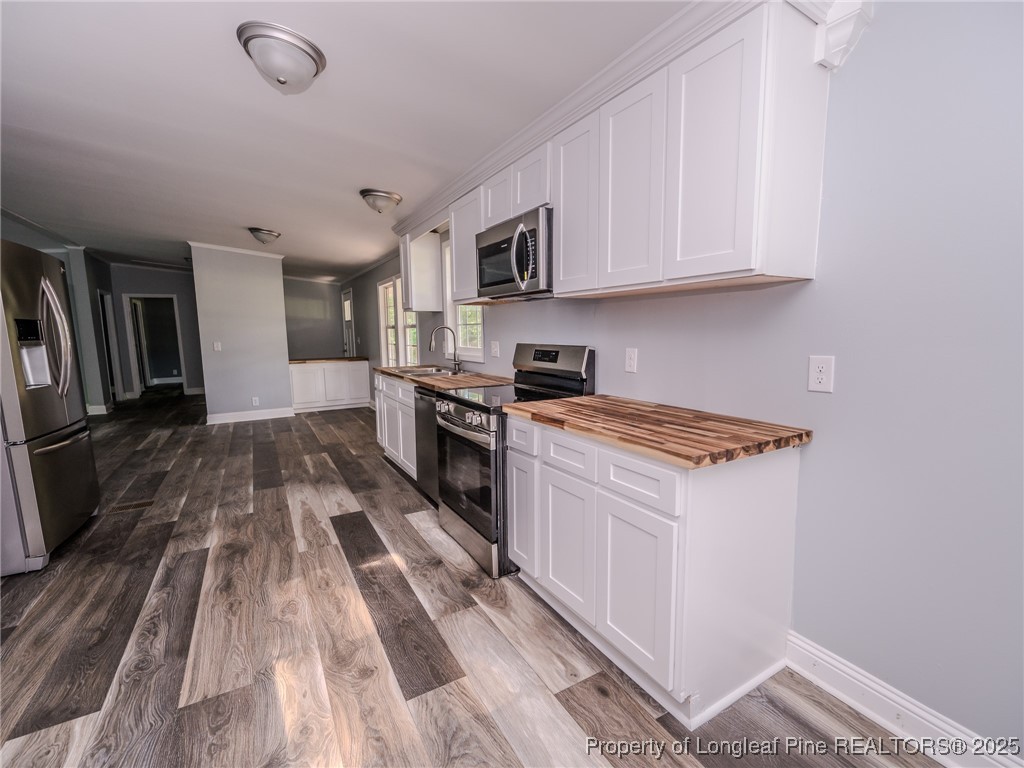 40 Ella Bell Road Clarkton, NC 28433 - Photo 14 of 49 Gallery Image 14
