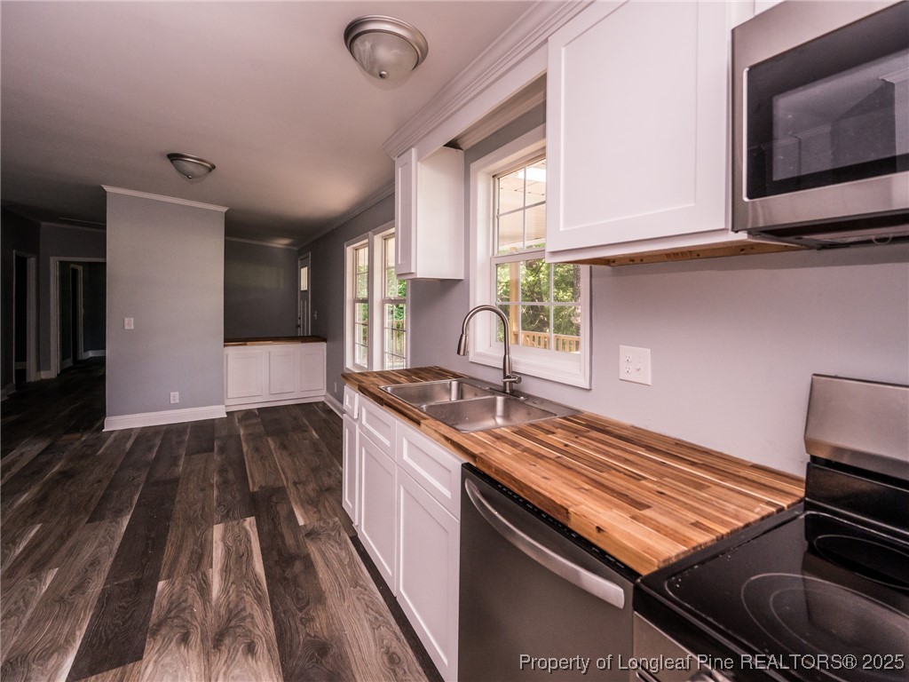40 Ella Bell Road Clarkton, NC 28433 - Photo 10 of 49 Gallery Image 10