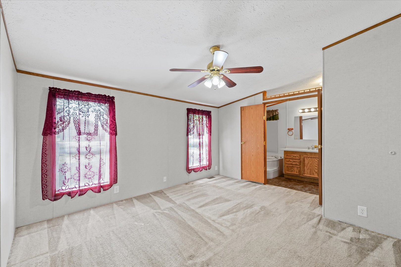 101 Railroad Street Sidell, IL 61876 - Photo 16 of 31