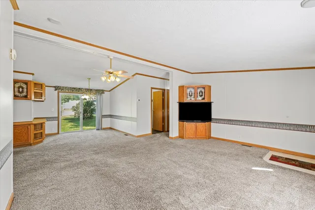 $100,000 | 101 Railroad Street, Sidell, IL 61876