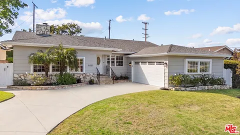 $1,359,000 | 6131 Lockhurst Drive, Woodland Hills, CA 91367