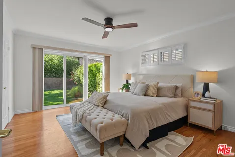 $1,359,000 | 6131 Lockhurst Drive, Woodland Hills, CA 91367