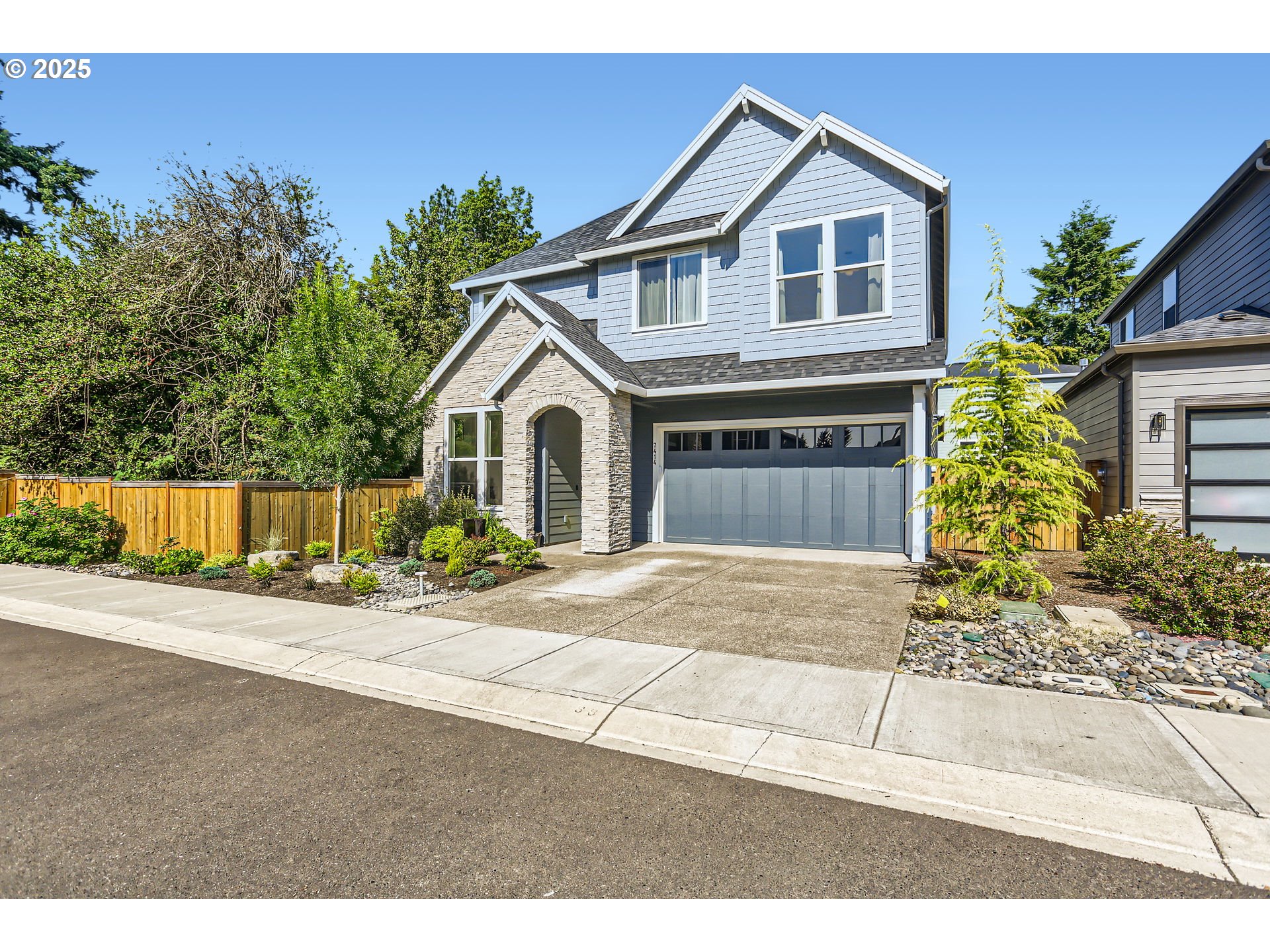 7414 Southwest 80th Terrace Portland, OR 97223 - Photo 1 of 31