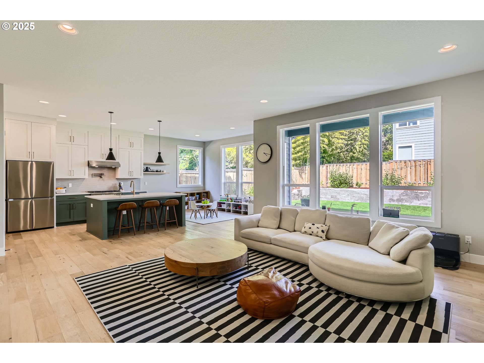 7414 Southwest 80th Terrace Portland, OR 97223 - Photo 13 of 31