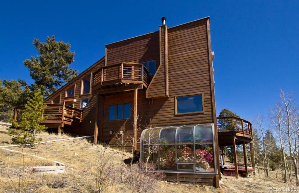 400 Alpine Way Idaho Springs, CO 80452 - Photo 4 of 40 a front view of a building