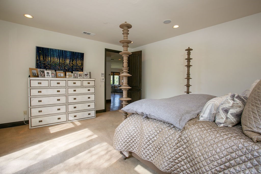 12581 Barrett Lane North Tustin, CA 92705 - Photo 21 of 60