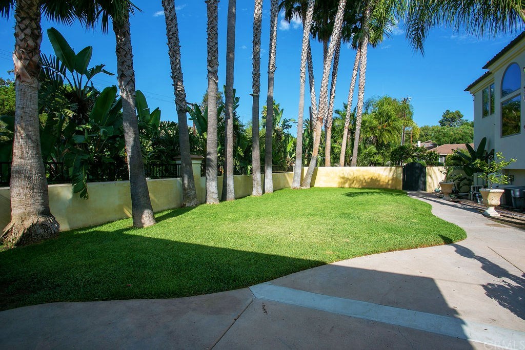 12581 Barrett Lane North Tustin, CA 92705 - Photo 38 of 60