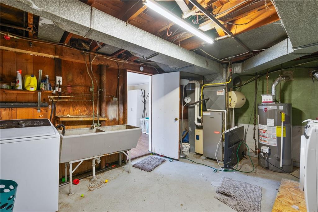 221 Crestview Road Pittsburgh, PA 15235 - Photo 20 of 24 Gallery Image 20