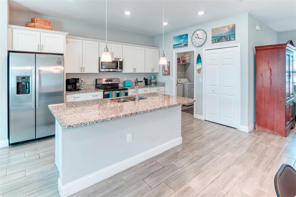 125 Inconnu Court Kissimmee, FL 34759 - Photo 8 of 54