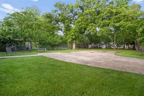 $1,850 | 920 North Virginia Street, Terrell, TX 75160