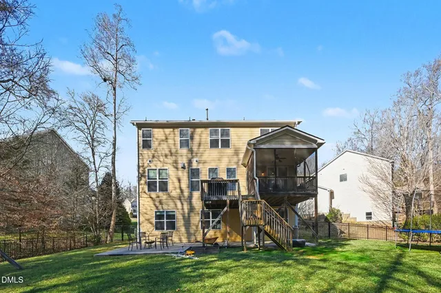 $795,995 | 308 Maddington Place, Hillsborough, NC 27278