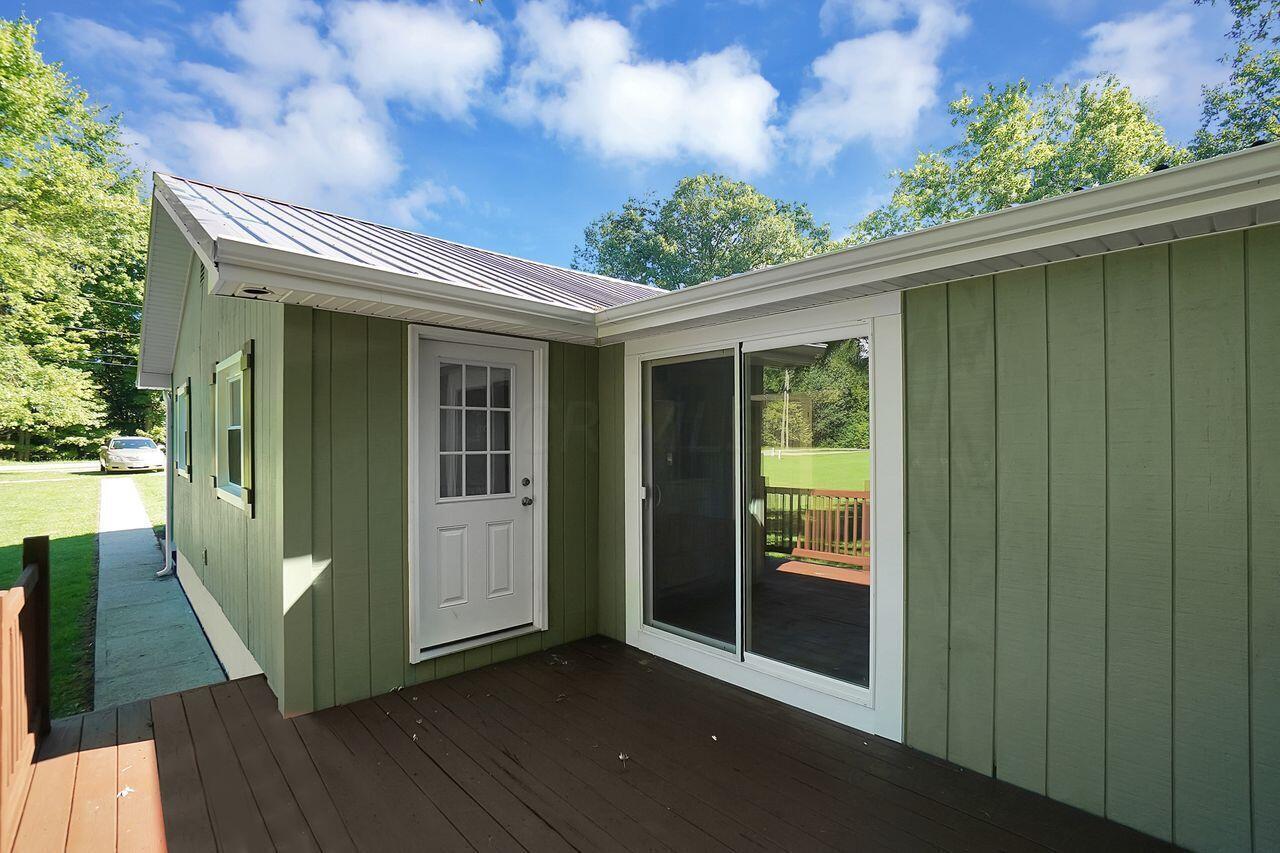 72370 Brooks Martin Road McArthur, OH 45651 - Photo 8 of 37 DSC00492