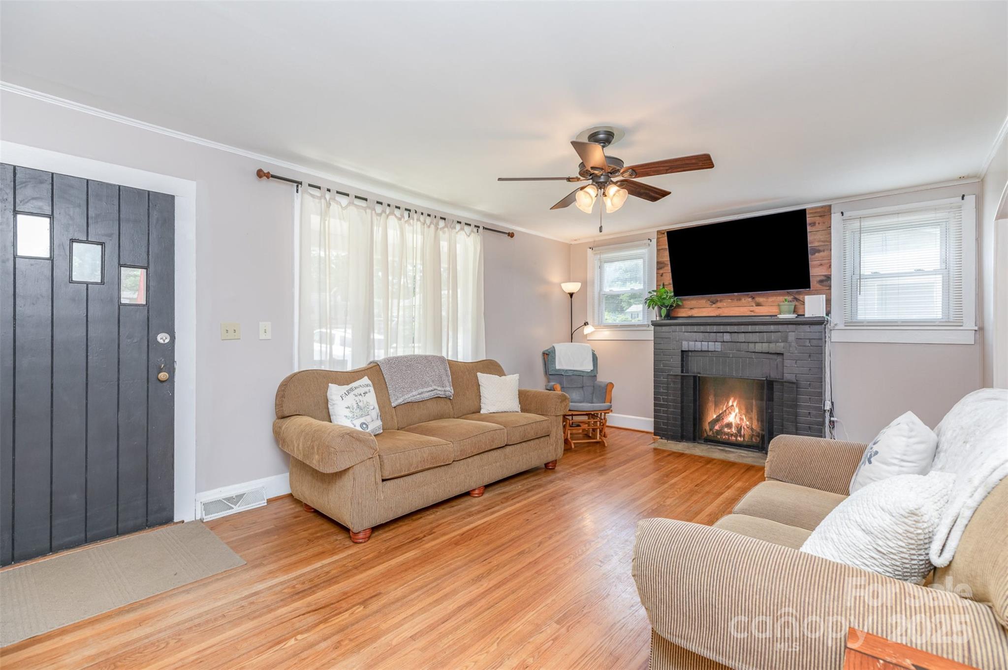 810 Maplewood Avenue Kannapolis, NC 28081 - Photo 8 of 33 Gallery Image 8