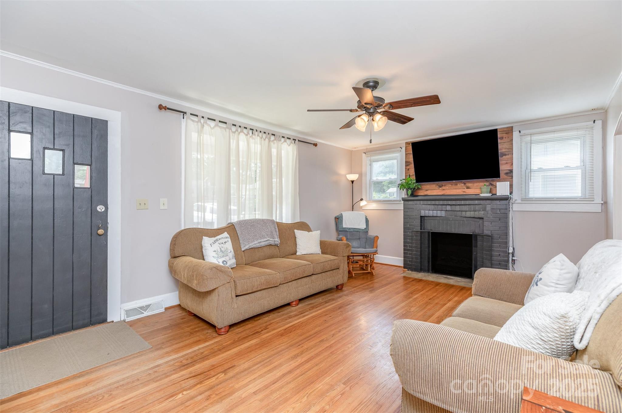 810 Maplewood Avenue Kannapolis, NC 28081 - Photo 9 of 33 Gallery Image 9