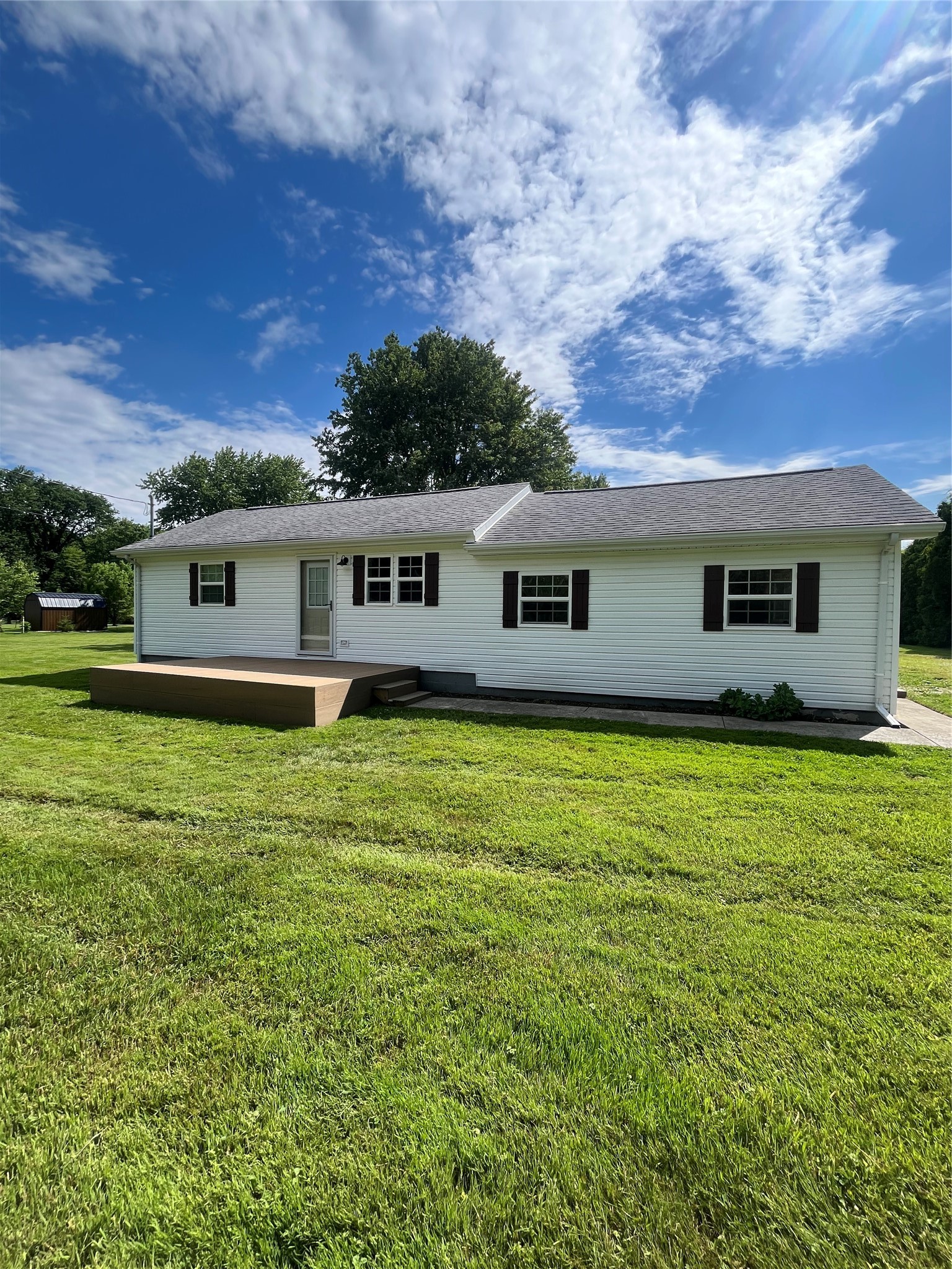 1261 Avonia Road Fairview, PA 16415 - Photo 1 of 20