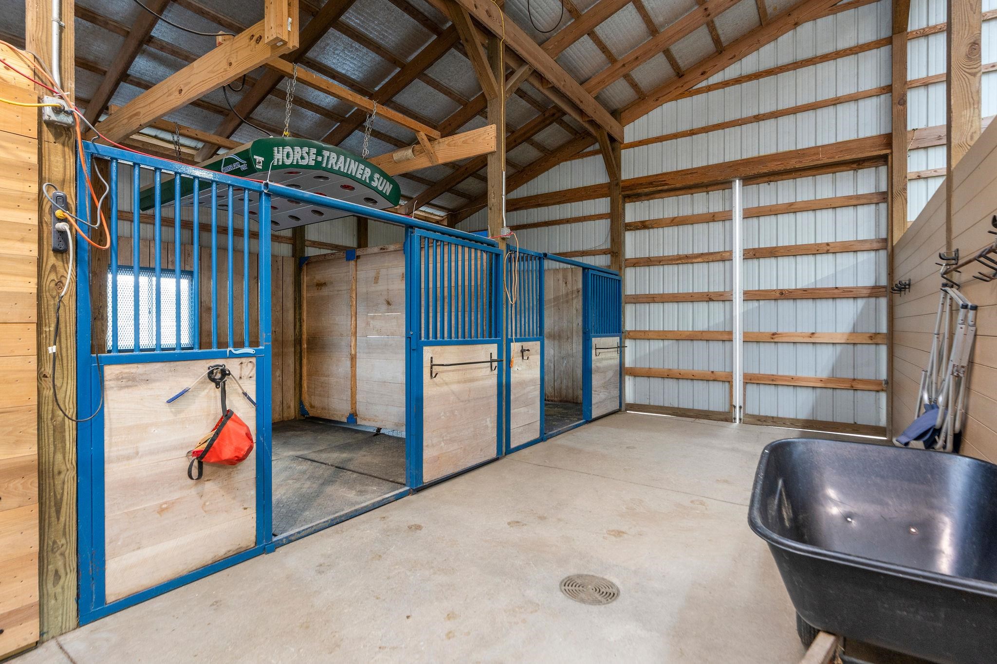 309 Old B&O Road Raphine, VA 24472 - Photo 24 of 75 a view of livingroom with furniture