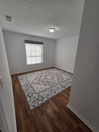 $2,350 | 5803 Southeast Collins Avenue, Stuart, FL 34997
