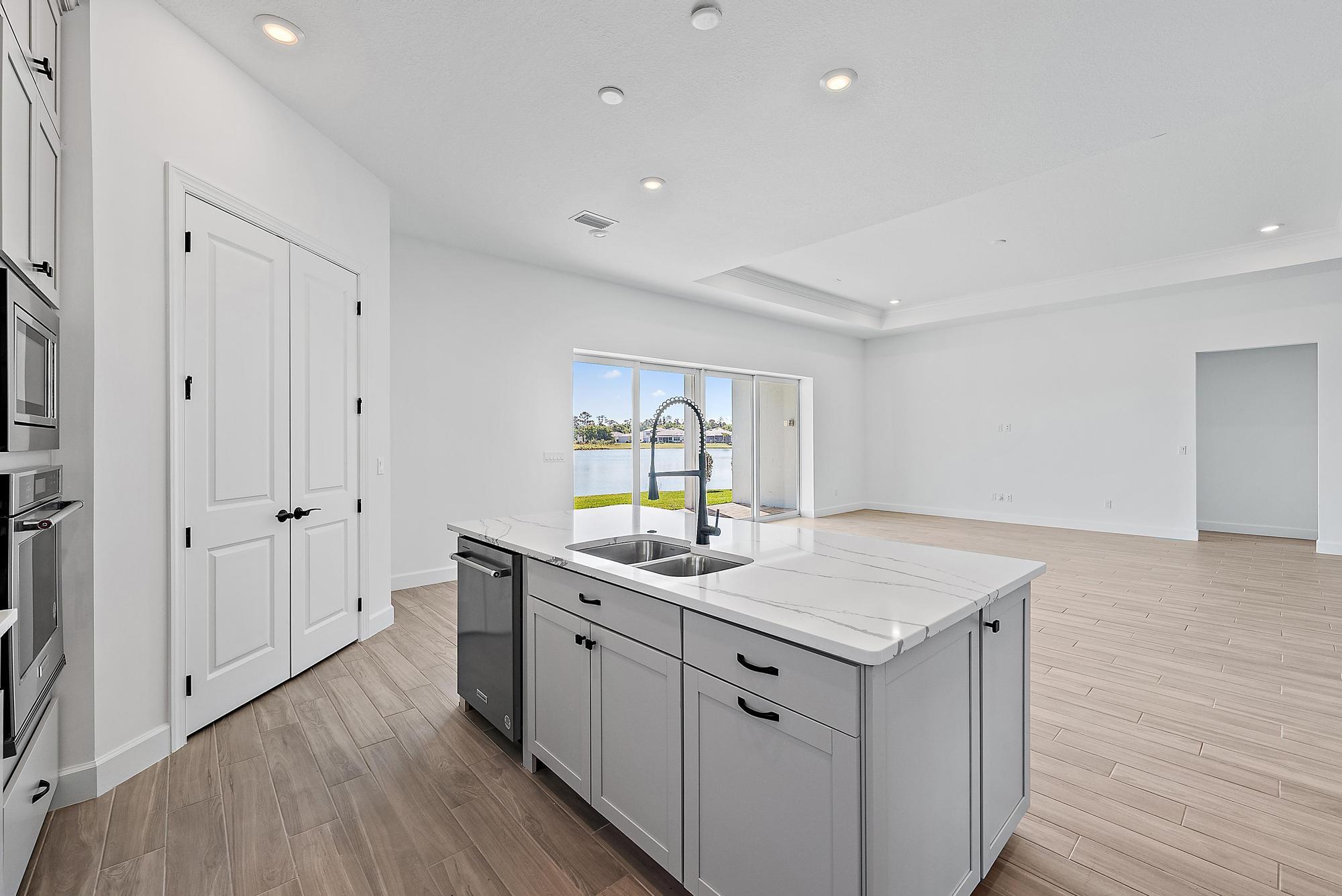 9801 Southwest Legacy Drive Stuart, FL 34997 - Photo 10 of 46 KITCHEN 4