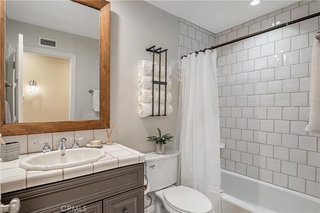 28604 Eagleton Street Agoura Hills, CA 91301 - Photo 35 of 72