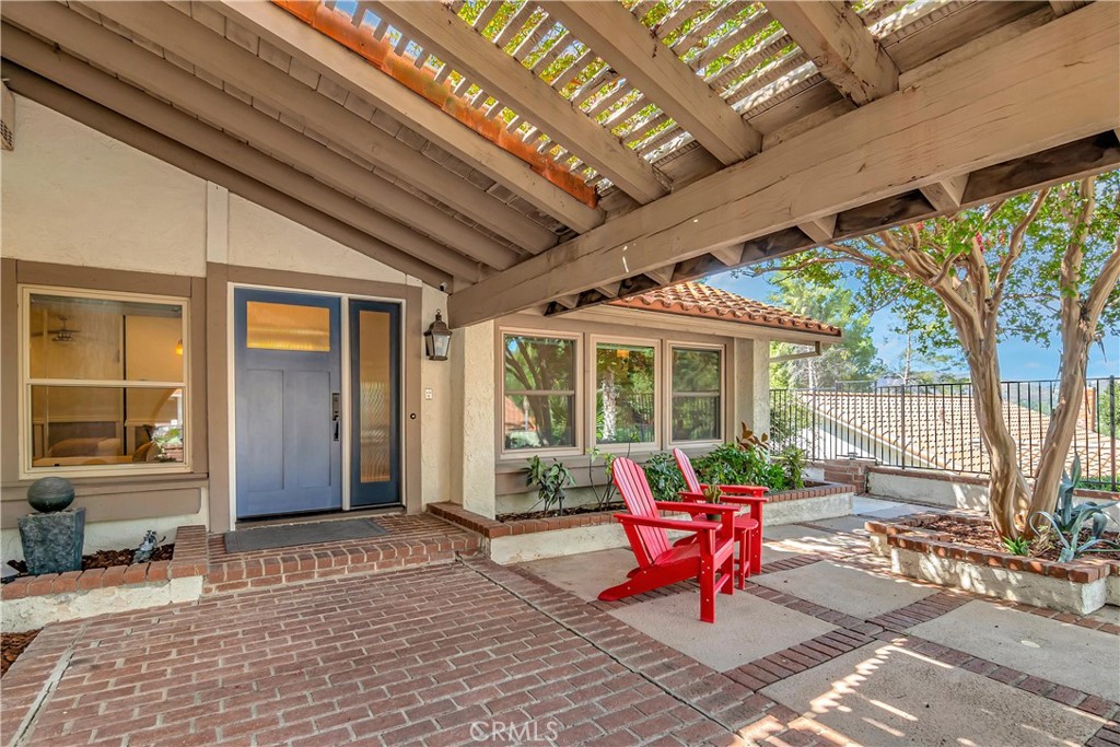 28604 Eagleton Street Agoura Hills, CA 91301 - Photo 5 of 72