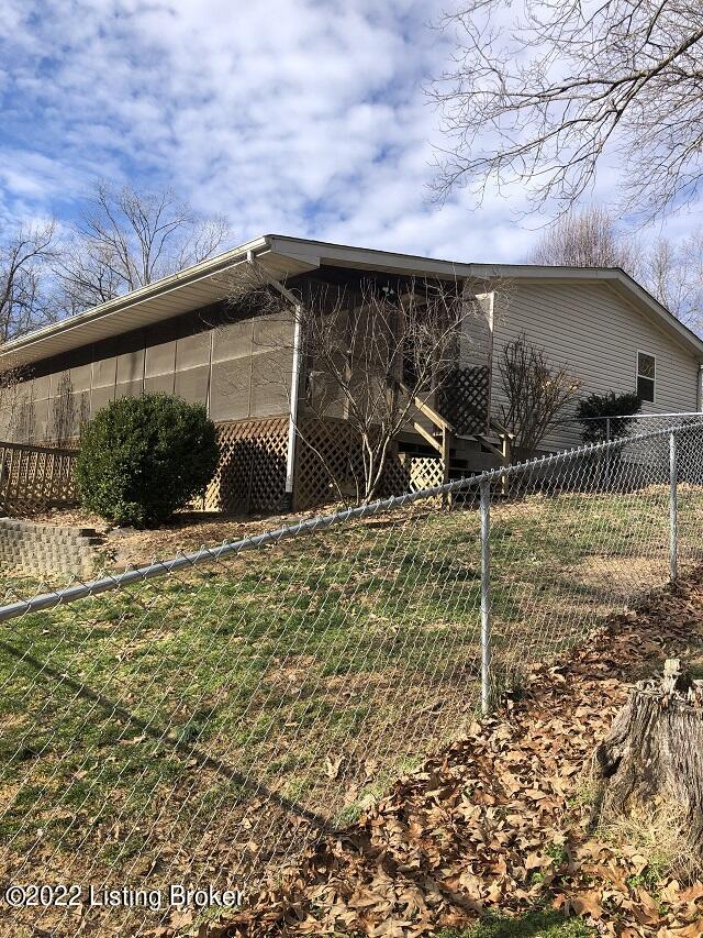 2015 Duggin Switch Road Vine Grove, KY 40175 - Photo 4 of 22 i