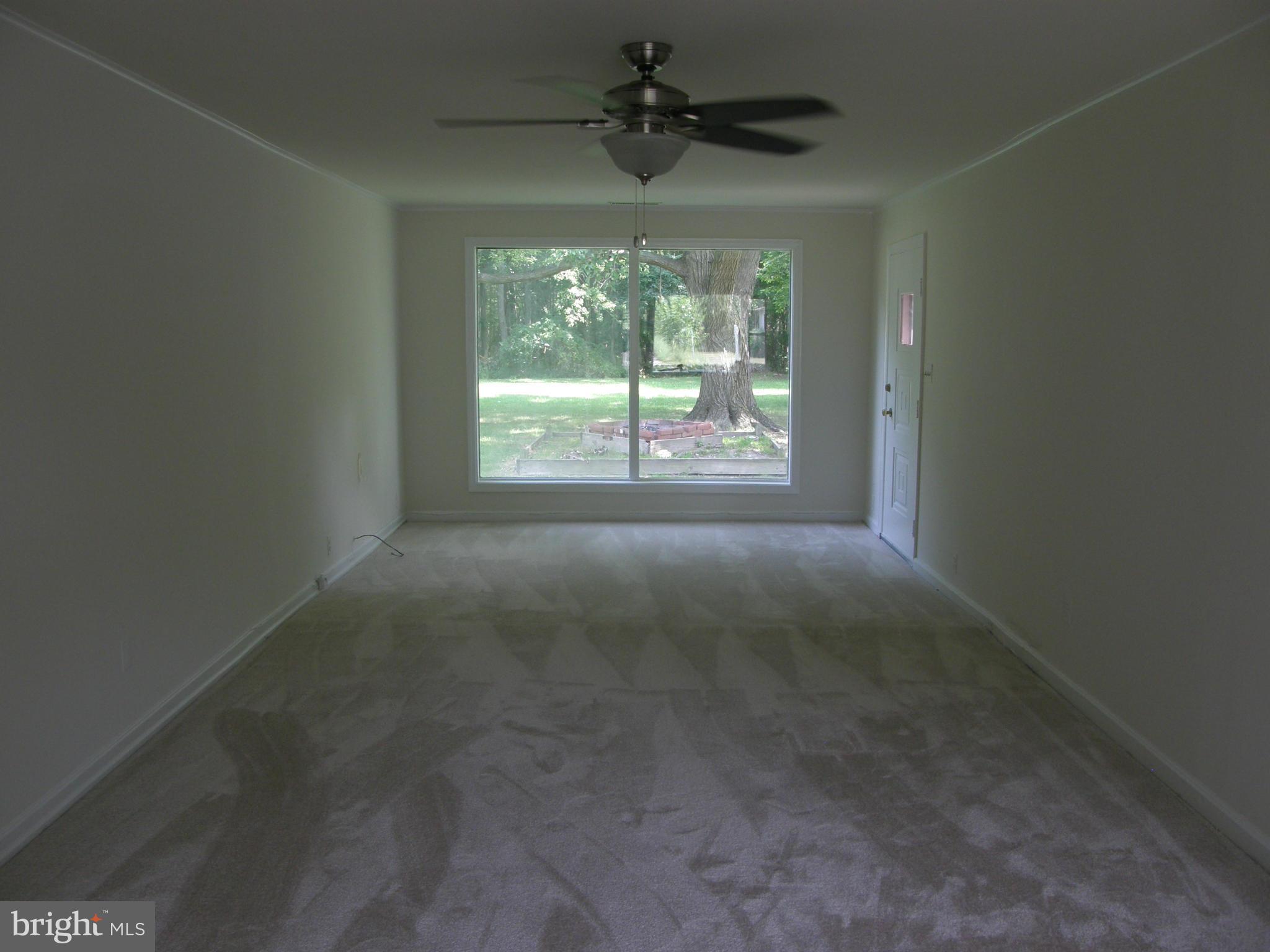 1250 Steamboat Road Shady Side, MD 20764 - Photo 5 of 13 Living Room