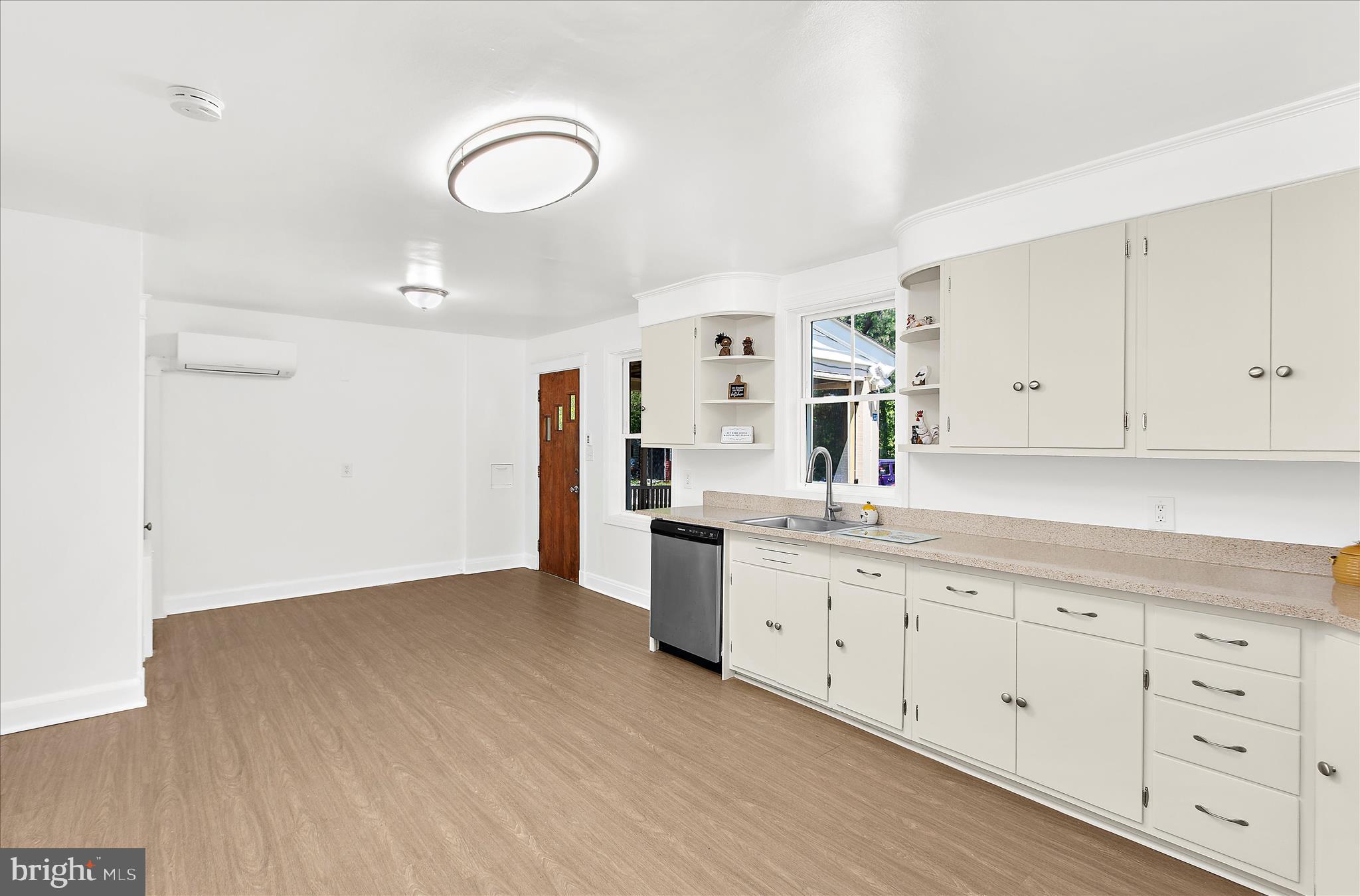 1378 Odenton Road Odenton, MD 21113 - Photo 14 of 56 Eat-in Kitchen with...