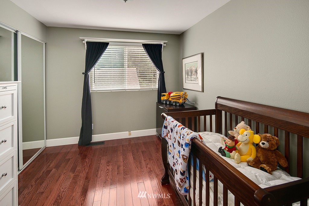 10510 Northeast 151st Street Bothell, WA 98011 - Photo 12 of 19 Gallery Image 12