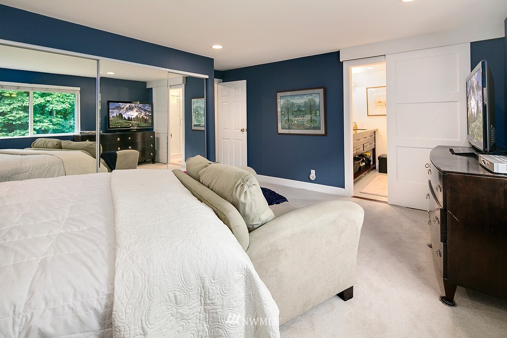10510 Northeast 151st Street Bothell, WA 98011 - Photo 13 of 19 Gallery Image 13