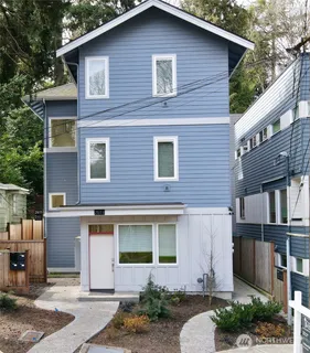 $1,678,000 | 2613 3rd Avenue West, Seattle, WA 98119