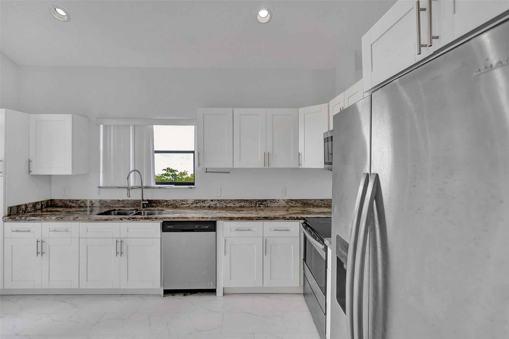 8559 Shawe Way Boca Raton, FL 33433 - Photo 13 of 83 Photo 13