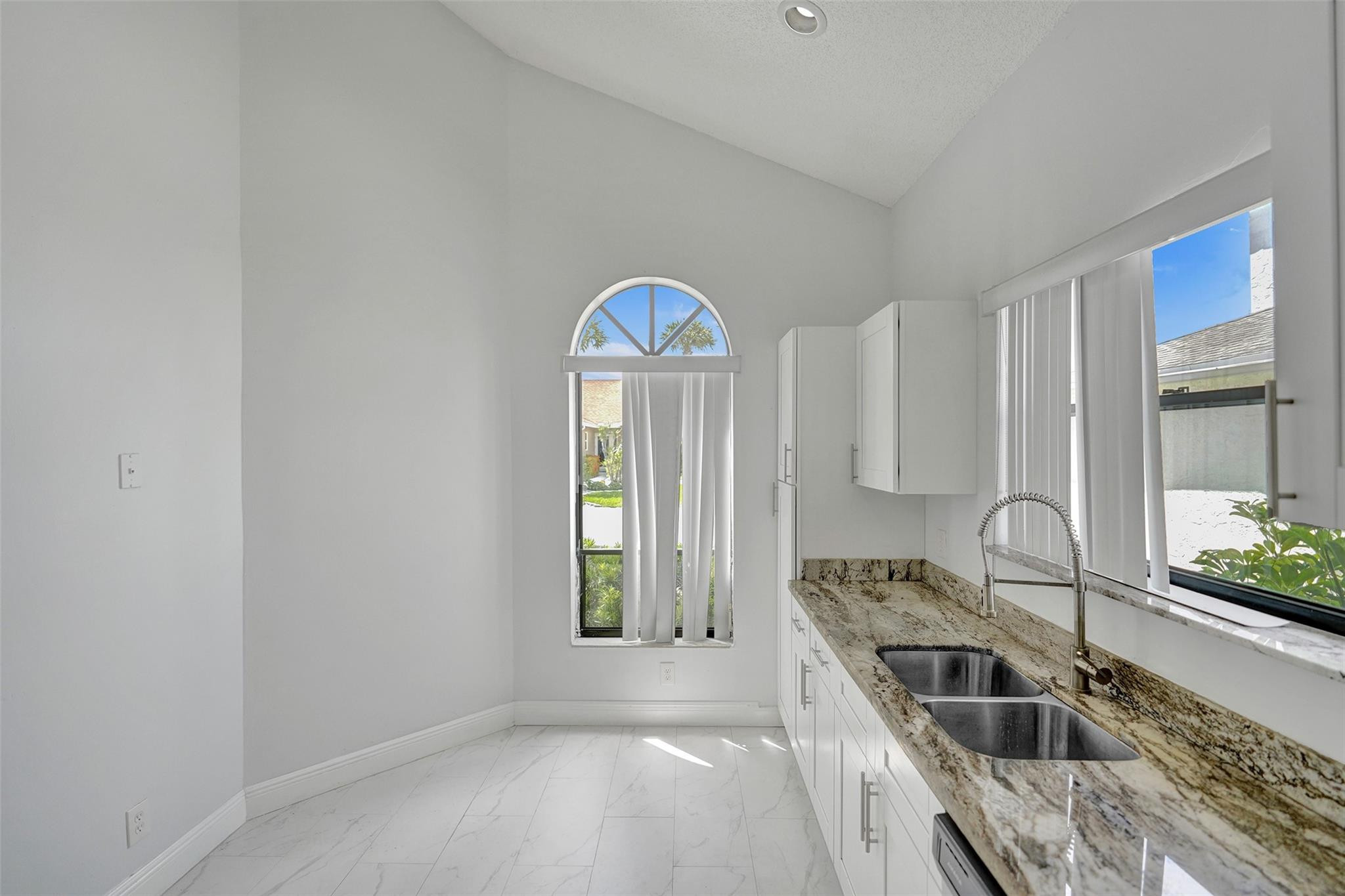 8559 Shawe Way Boca Raton, FL 33433 - Photo 17 of 83 Photo 17