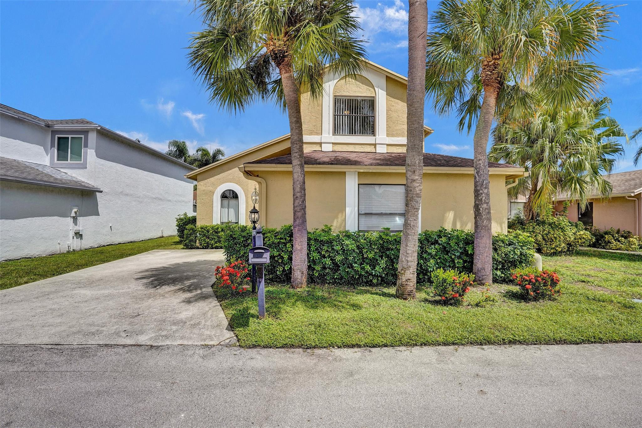 8559 Shawe Way Boca Raton, FL 33433 - Photo 3 of 83 Photo 3